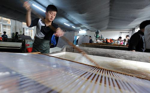 紙漿消泡劑應用